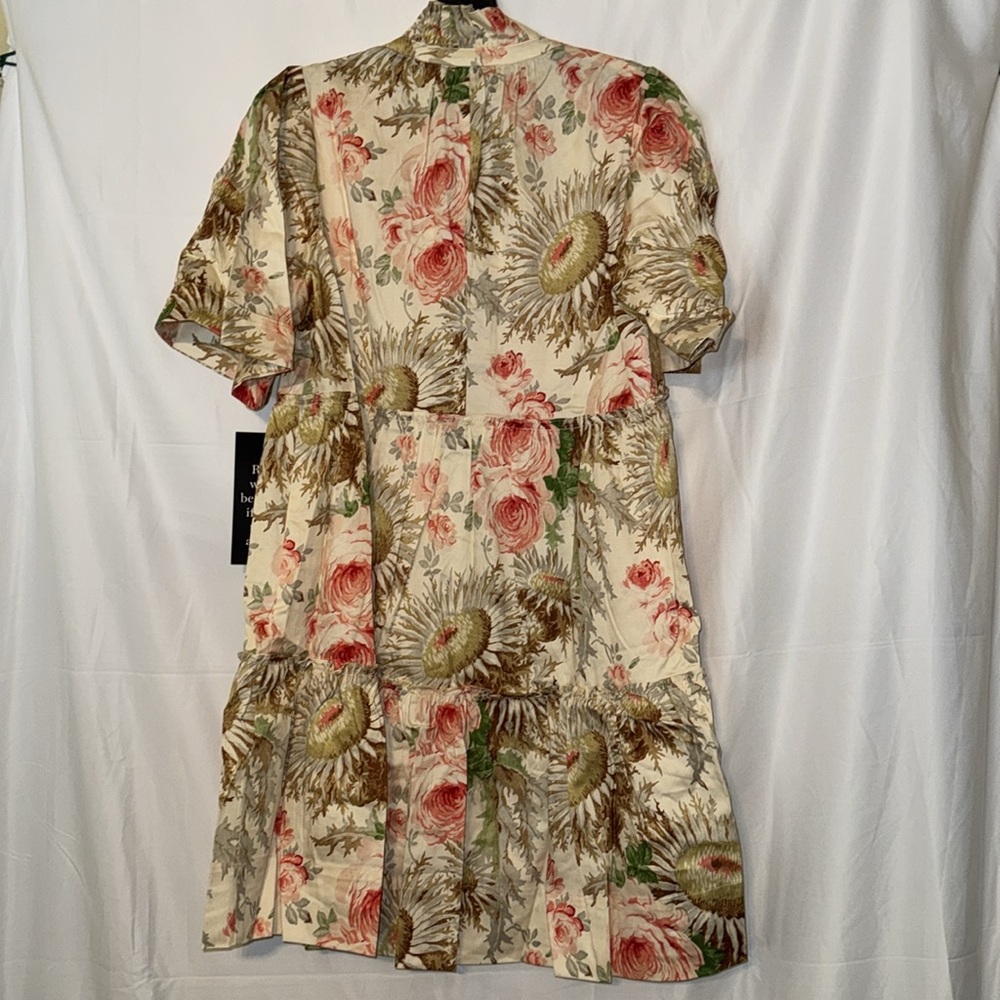 “Sun Faded Floral” Crawford Dress
TUCKERNUCK - Picture 8 of 11
